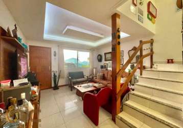 Casa com 3 dormitórios à venda, 98 m² por r$ 595.000,00 - cascata dos amores - teresópolis/rj