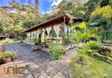 Casa com 3 dormitórios à venda, 170 m² por r$ 1.290.000,00 - cascata dos amores - teresópolis/rj
