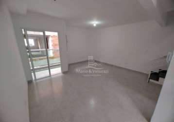 Sobrado  triplex  com 2 dormitórios, 94 m² - venda por r$ 400.000 - vila santa rosa - guarujá/sp