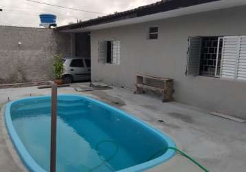 Casa aluguel diário com piscina 400m do mar