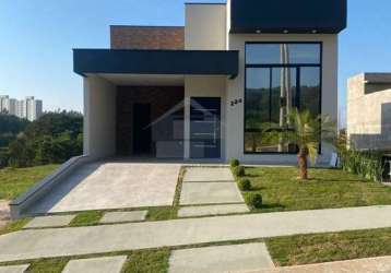 Casa à venda, linda e moderna com três dormitórios , sendo duas suítes, muito lazer e ótima localiz