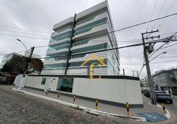 Apartamento com 2 dormitórios à venda, 80 m² por r$ 550.000,00 - costazul - rio das ostras/rj