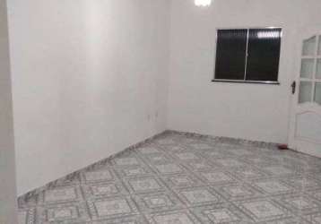 Excelente casa à venda de 1°andar, 3/4 e 78m², castelo branco - salvador/ba