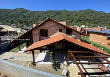 Casa alto padrão para venda, cachoeira do bom jesus, 3 dormitórios, 1 suíte, 3 banheiros, 2 vagas