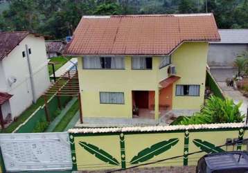 Vende-se 2 casas no bairro corumbe - paraty - rj