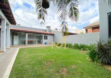 Casa com 1 suíte master + 3 dormitórios - venda - 233 m² por r$ 1.500.000 - bairro tropical - cascavel/pr