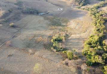 Fazenda comercial de alto potencial no centro de paraopeba-mg: 1 quarto, 1 sala, 1 banheiro, 500.000 m² de área