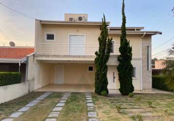 Excelente casa em condomínio villagio di fiori na cidade de valinhos para locação