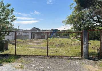 Terreno de frente para a rua próprio para a realização de condomínio de sobrados