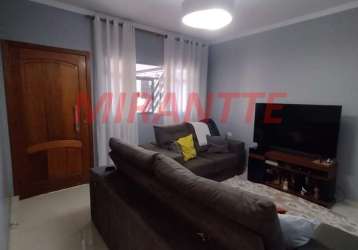 Sobrado de 210m² com 3 quartos em vila dionisia