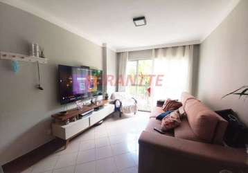 Apartamento de 94m² com 4 quartos em casa verde