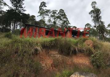 Terreno de 440m² com 4 quartos em serra da cantareira