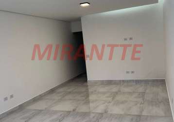 Sobrado de 180m² com 3 quartos em parada inglesa