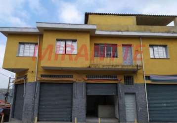 Comercial de 300m² com 4 quartos em imirim