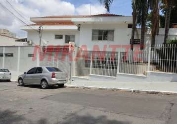 Sobrado de 280m² com 3 quartos em casa verde