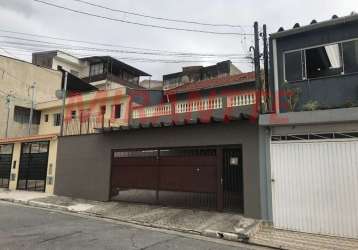 Sobrado de 232m² com 4 quartos em vila rica