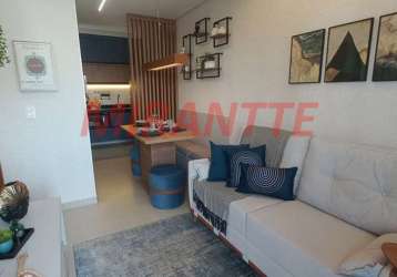 Apartamento de 37m² com 2 quartos em vila constança