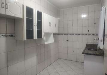 Apartamento muito bem localizado na vila euclides, divisa com chácara inglesa.