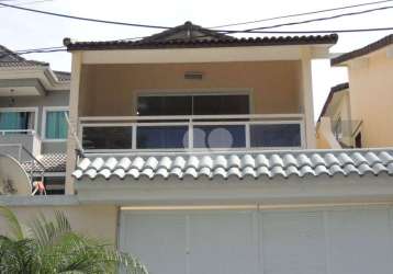 Lopes enjoy imóveis vende casa 3 quartos, 360m² , 2 vagas, no condomínio jardim clarice.