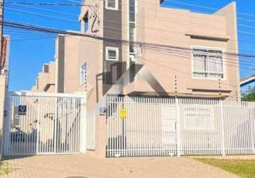 Casa em condomínio fechado com 3 quartos à venda na rua francisco moro, 609, portão, curitiba, 113 m2 por r$ 698.000