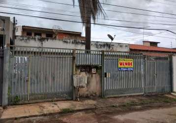 Casa com 3 quartos à venda na quadra qe 24, guará i, brasília, 200 m2 por r$ 600.000