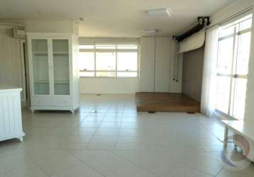 Sala comercial de 56.2m² no bairro centro