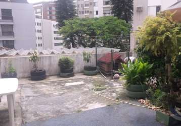 Terreno de 360m² no bairro centro