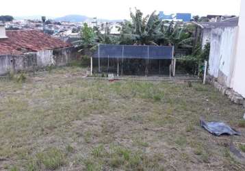 Terreno de 342m² no bairro jardim atlântico