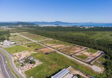 Terreno de 459m² no bairro vargem do bom jesus