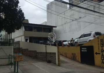 Terreno de 856.11m² no bairro centro