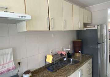 Apartamento de 3 dorms no bairro canasvieiras