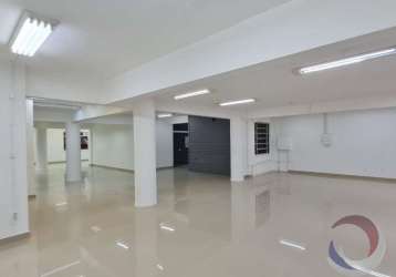 Sala comercial de 222.9m² no bairro centro