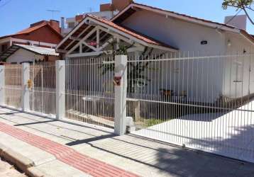 Casa com 4 quartos, 350,00m², à venda em florianópolis, cachoeira do bom jesus