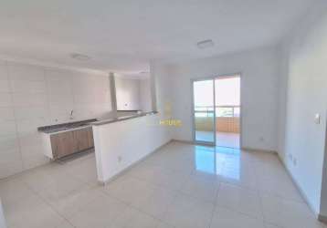 Belissímo apartamento com vista mar no jd guilermina á 200 metros da praia.