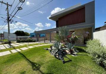 Casa deslumbrante à venda em barra do jacuípe, localizada no exclusivo condomínio parque das árvores