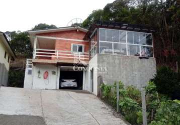 Casa com 3 quartos à venda na rua irmão gildo schiavo, 40, são cristóvão, caxias do sul por r$ 398.000