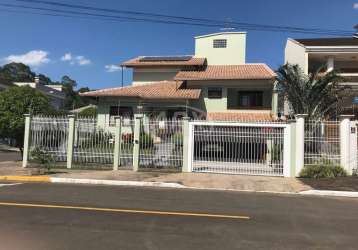 Casa com 3 quartos à venda na rua áustria, 271, moinhos de vento, canoas por r$ 1.810.000