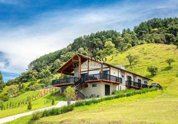 Casa nova à venda em condomínio fechado em rancho queimado/sc