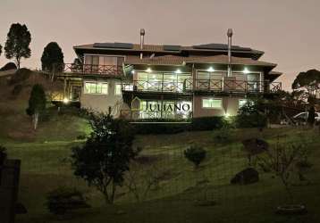 Linda casa mobiliada à venda em condomínio fechado em rancho queimado/sc.