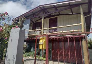 Casa com 3 quartos à venda na joao simplicio, 1268, centro, canela, 75 m2 por r$ 490.000