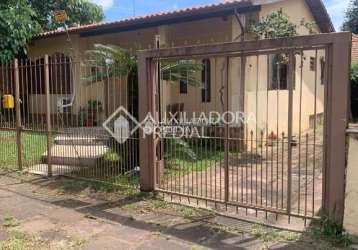 Casa com 2 quartos à venda na avenida joão xxiii, 460, são sebastião, porto alegre, 102 m2 por r$ 550.000