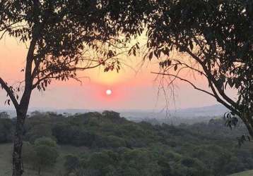 Sítio encantador em itapetininga - sp!