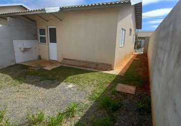 Casa à venda com 64m², 02 dormitórios, no condomínio village golden - boituva