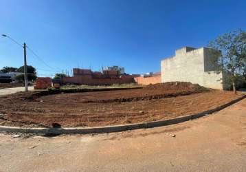 Terreno de esquina à venda no bairro dos ipês, boituva