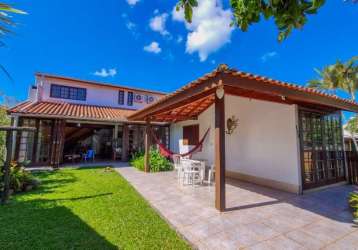 Casa em condomínio fechado com 4 quartos à venda na viúva maria antônia dos santos, 397, centro, garopaba por r$ 1.480.000