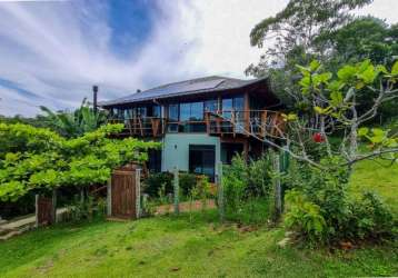 Casa em condomínio fechado com 4 quartos à venda na do sabiá, 1, praia da ferrugem, garopaba por r$ 2.200.000