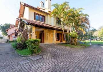 Casa em condomínio fechado com 3 quartos à venda na rua luís felipe monmany, 101, espírito santo, porto alegre por r$ 399.000