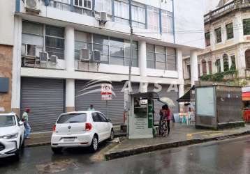 Ótima oportunidade comercial no comercio. lojão comercial composto por: 700 m² dividido em 2 andares