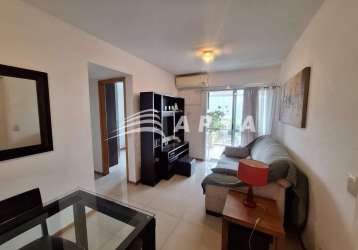 Excelente apartamento mobiliado na barra olímpica composto por 3 quartos ( sendo uma suíte), sala co