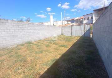 Zona leste terreno plano murado ao lado do semar 216m²